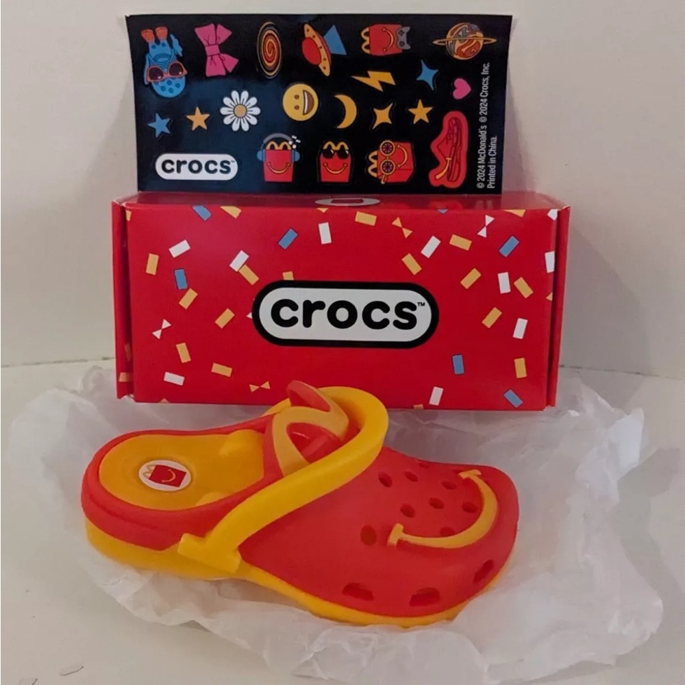 McDonalds Canada X Crocs Happy Meal Toy Brand New in Box w/ Happy Meal Box A5M